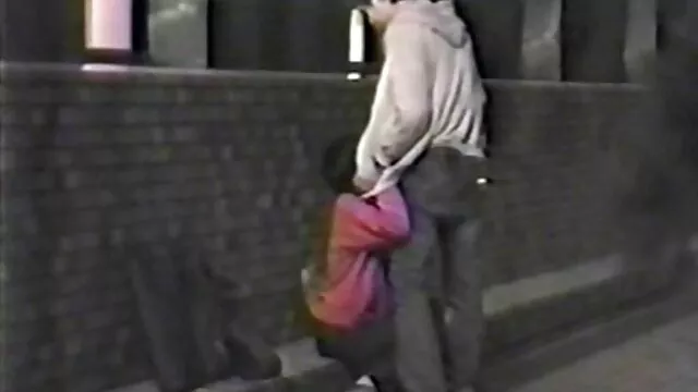 Une dame mature aux gros seins a été ramassée le soir arabe porno francais