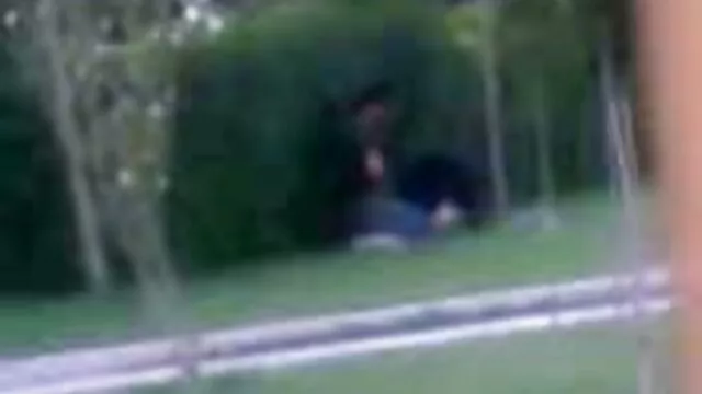 Une artiste pick-up expérimentée séduit porno arabe en français une brune chaude