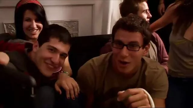 Sexe dans un filme porno anglais chapeau