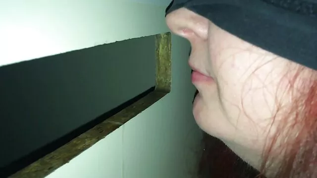 Jolie extrait de film x gratuit en français fille assise sur une bite