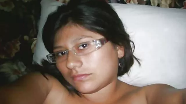 Une superbe femme allemande a accepté mom and son porn french de se rendre après la prise en charge d'un agent porno persistant