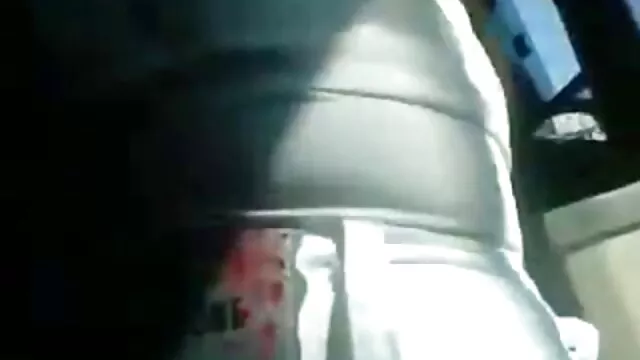 Un homme russe a réveillé la blonde film porno gratuit de viol avec un cunnilingus doux