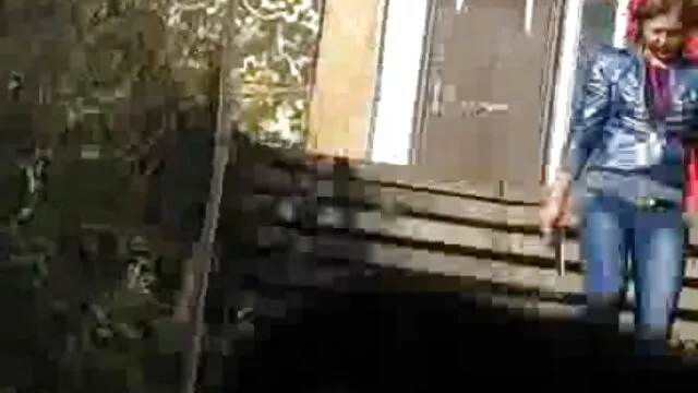 Blonde se fait film porno en francais 2018 enculer dans la salle de bain