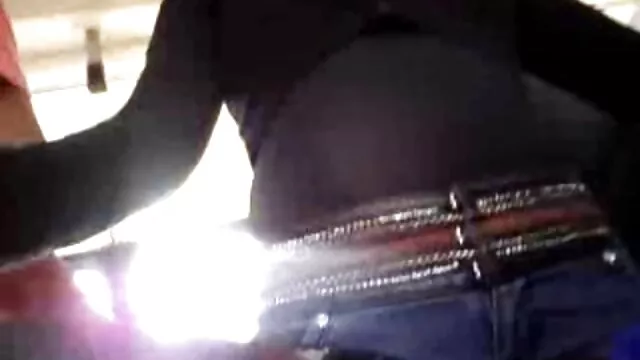 Grimpé sur un film x hard francais mec