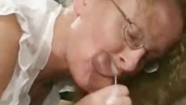 Baisée naïf viol porn francais