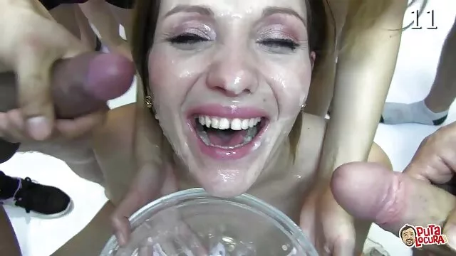 Bald Pepper baise son mari dans une chatte chaude hentai porno francais